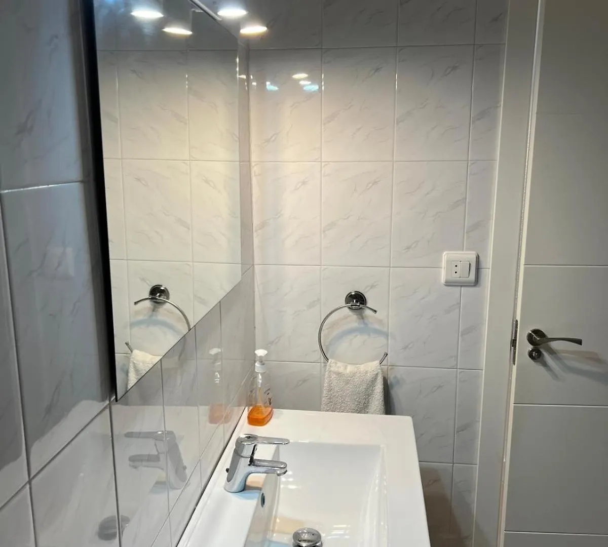 טורה דל מאר Sweethome Torre Marina 0*, טורה דל מאר ספרד